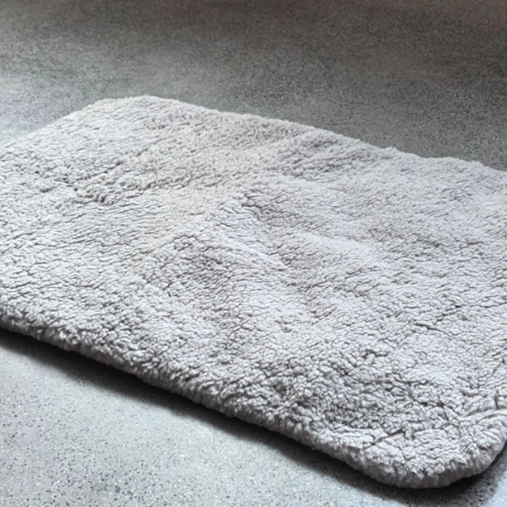 Self-Warming Pet Bed Mat — Cozy Indoor Blanket for Small Cats & Dogs, No Electricity